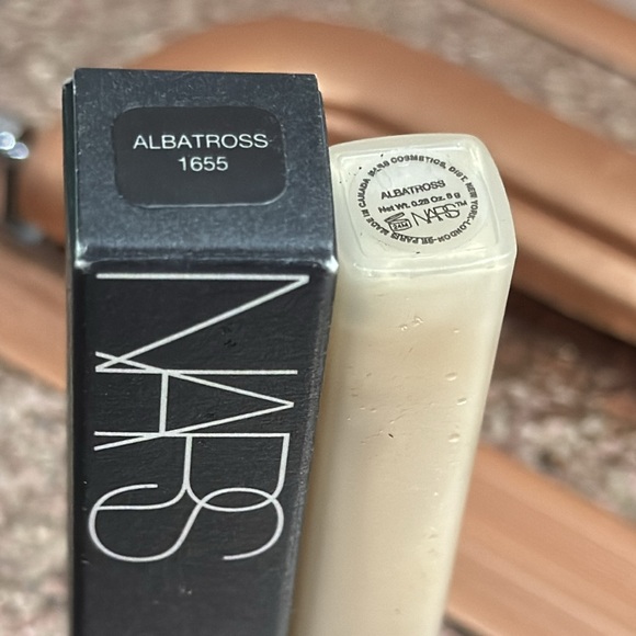 NARS LIPGLOSS - Albatross - NEW - Picture 12 of 12